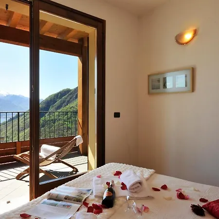 Borgo La Sorgente Hotel apartamentowy Gravedona