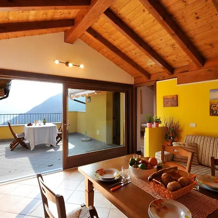 Aparthotel Borgo La Sorgente *